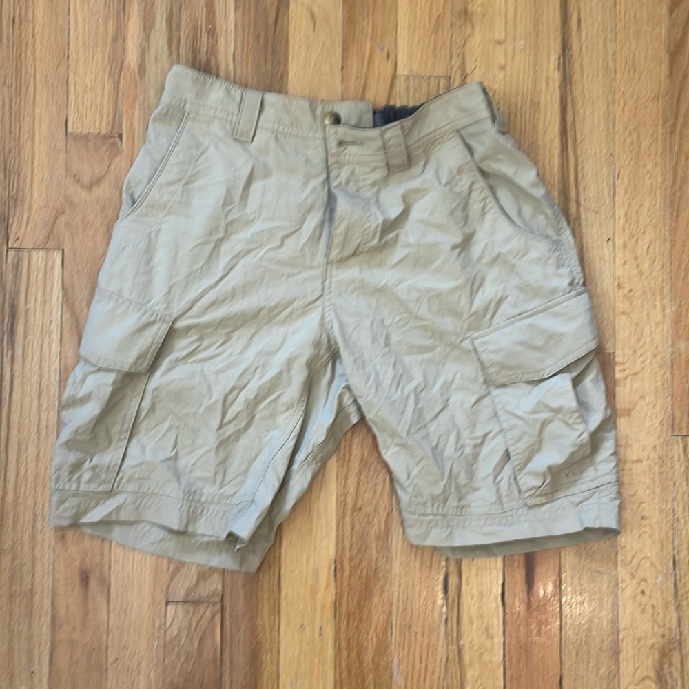 REI Khaki Cargo Shorts Size Medium